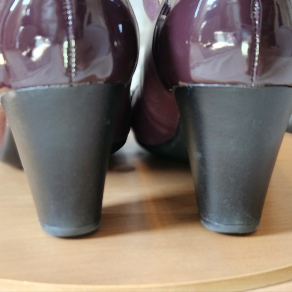 Clarks Garnit Tianna Dress pump in Merlot Red. Women's size 7 1/2 - Picture 4 of 10